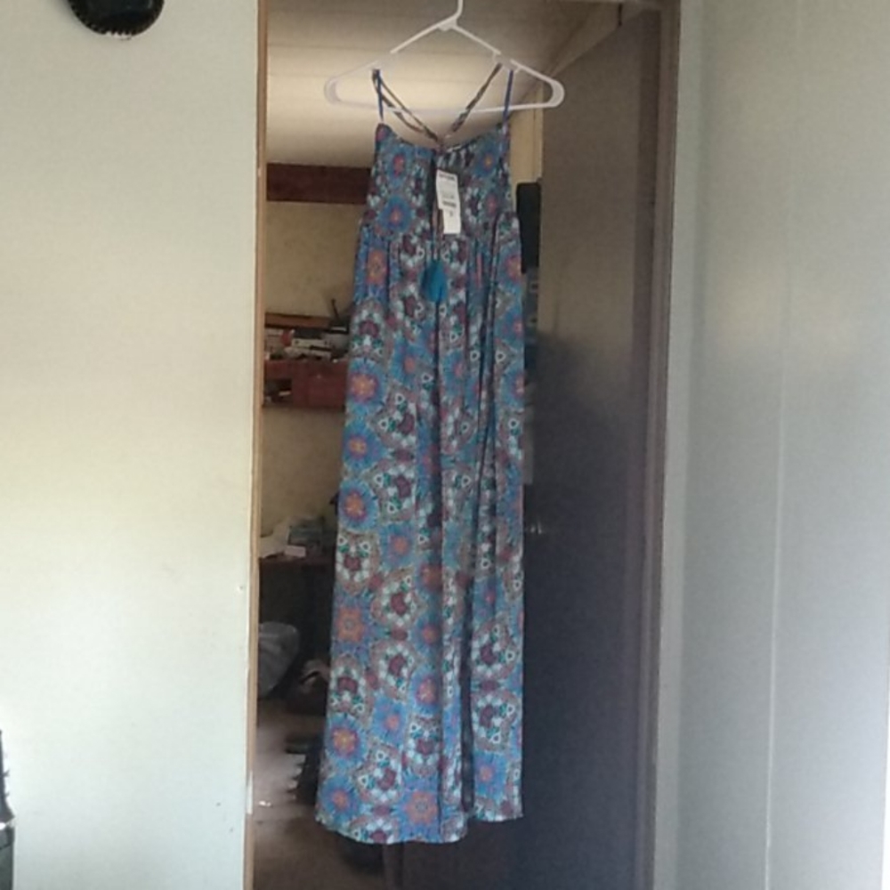 SANS SOUCI Strapless Sun Dress....